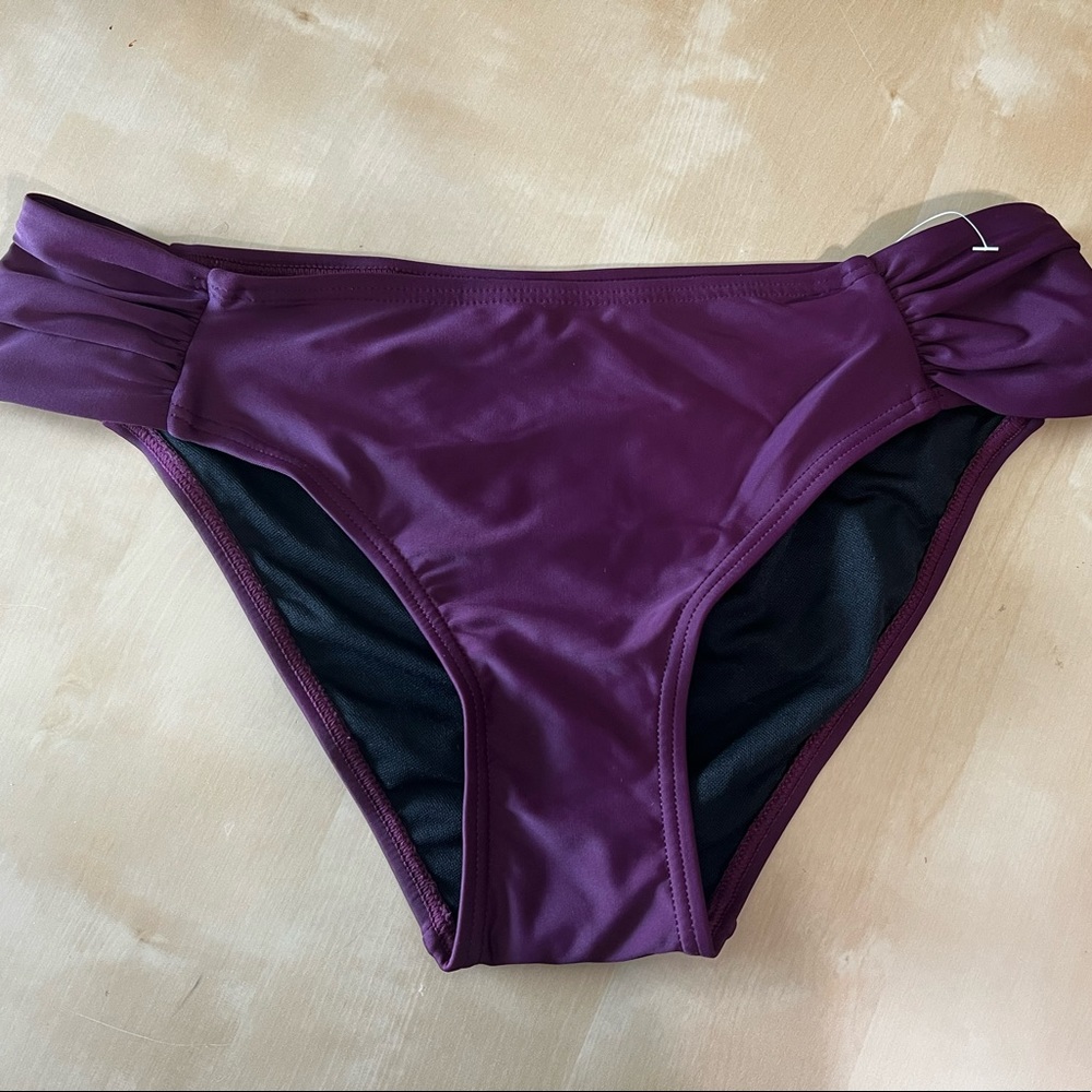 Bikini bottoms
